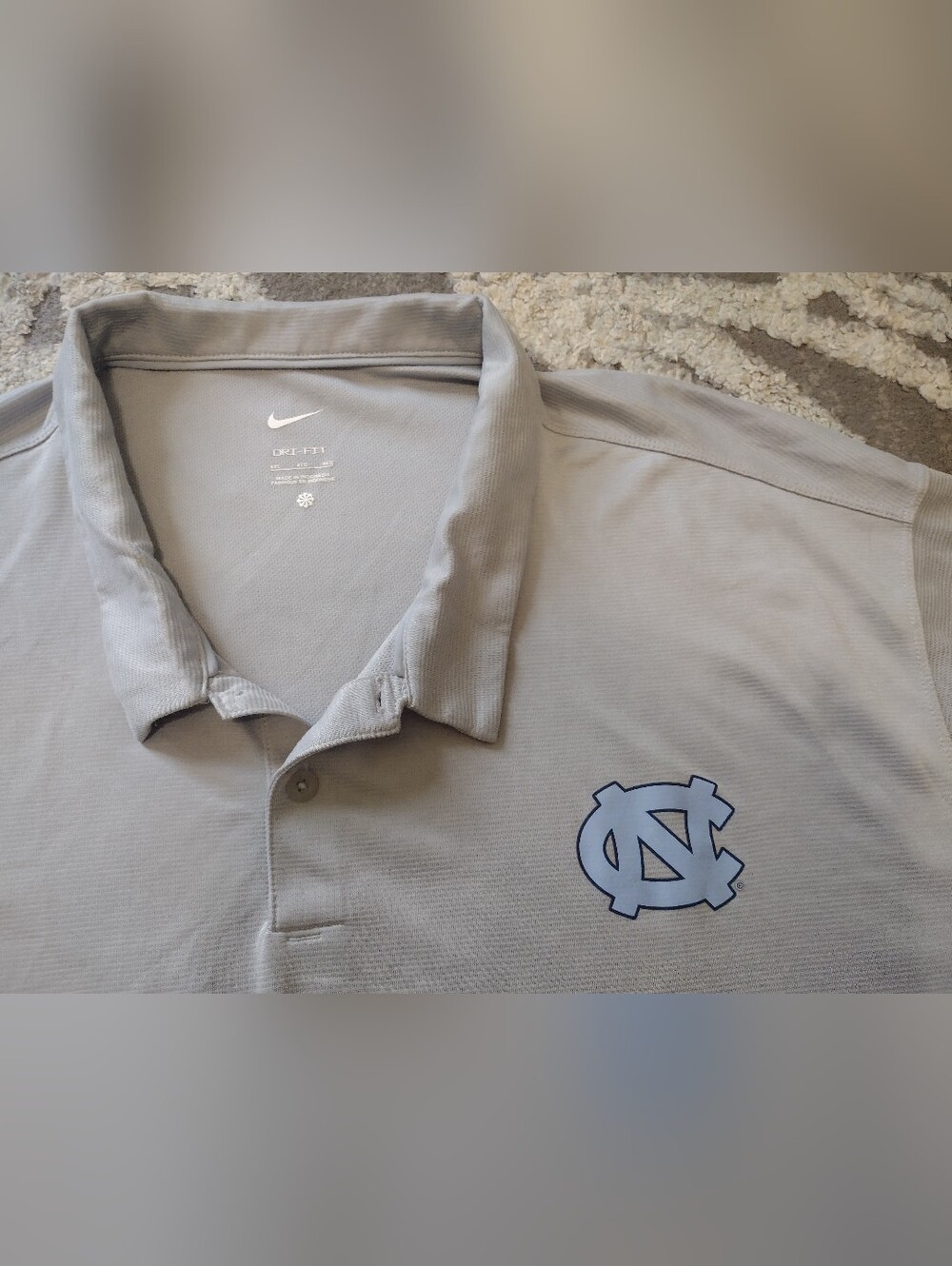 Nike Light Gray Polo with Carolina Tar Heels Logo